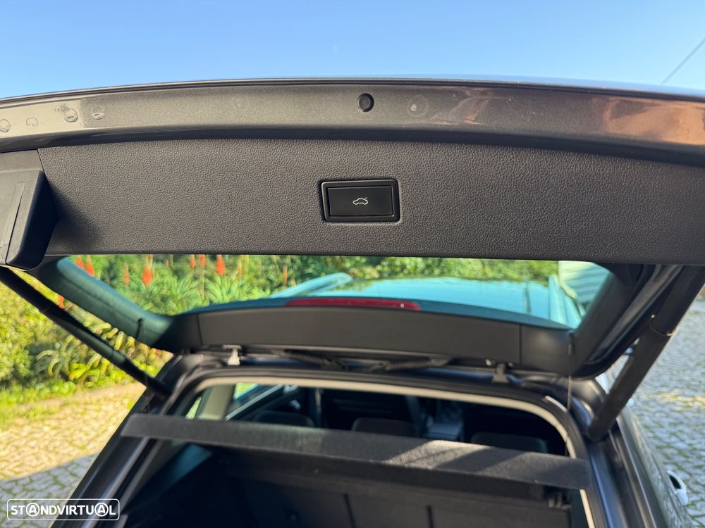 VW Tiguan 2.0 TDI Highline DSG - 21