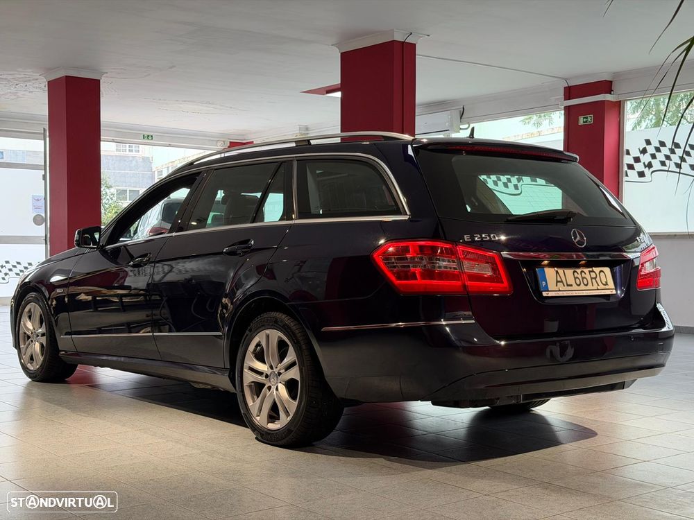 Mercedes-Benz E 250 CDI DPF BlueEFFICIENCY Avantgarde - 4