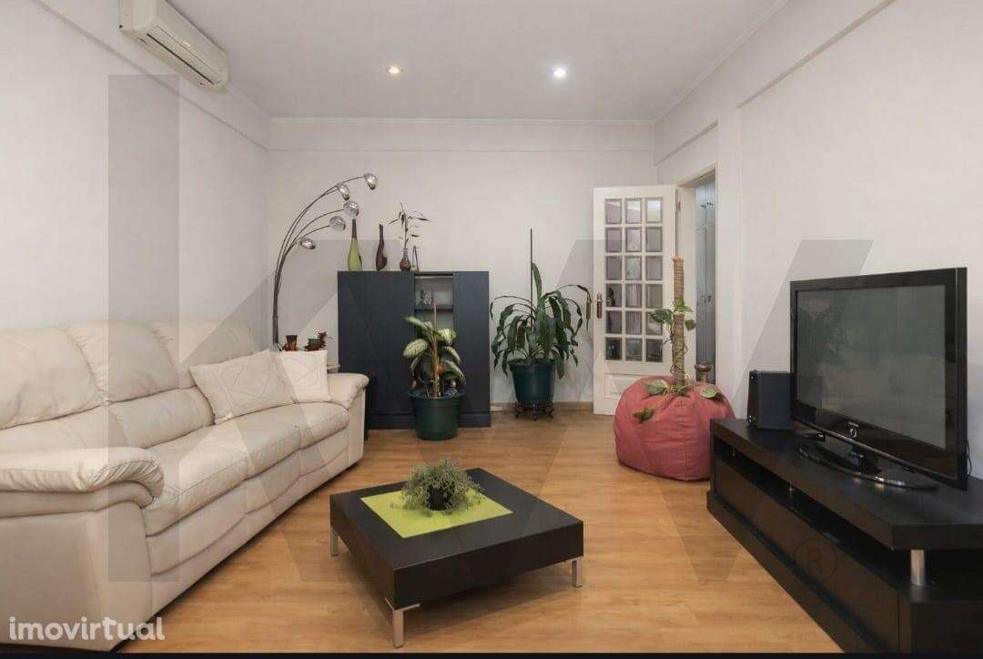 Apartamento T2+1 nos Foros da Amora - Grande imagem: 5/40
