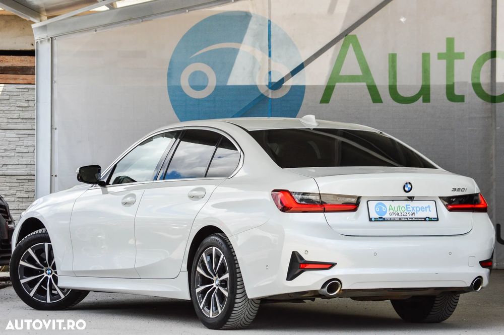 BMW Seria 3 320i Aut. Edition Luxury Line Purity - 17