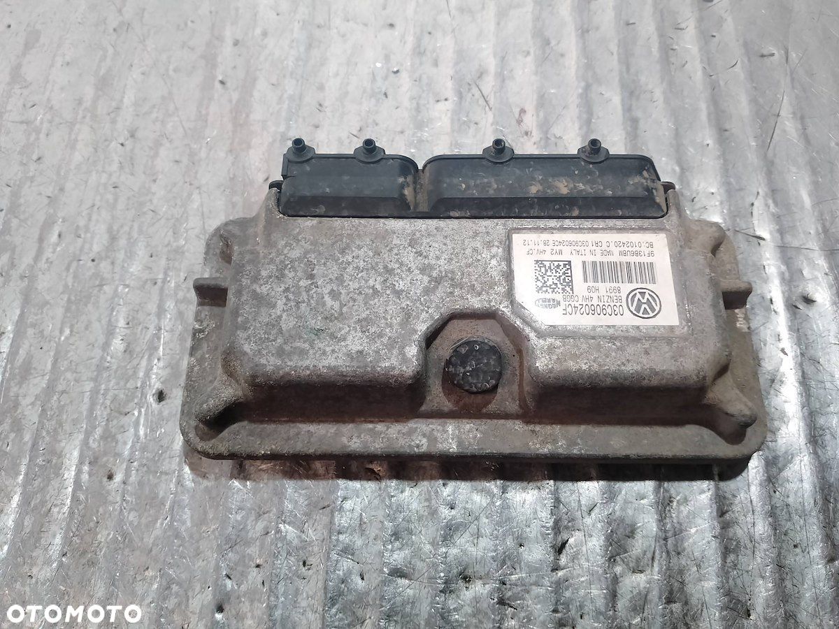KOMPUTER, STEROWNIK SKODA ROOMSTER 03C906024CF 1.4 16V - 1