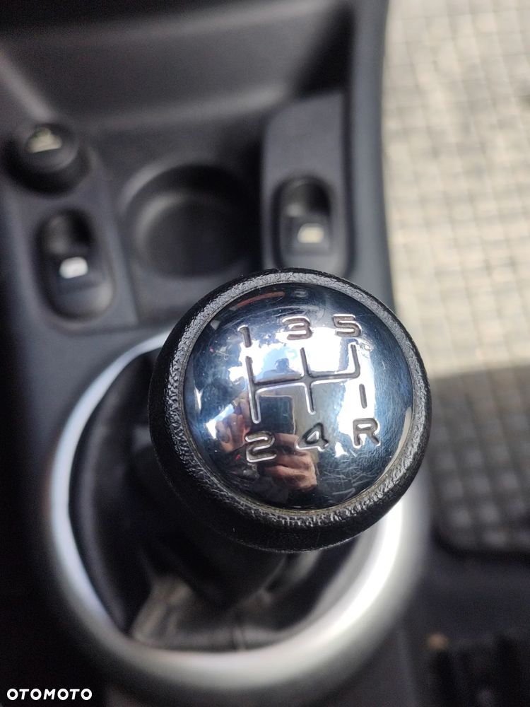 Citroën C2 1.4 VTR - 16