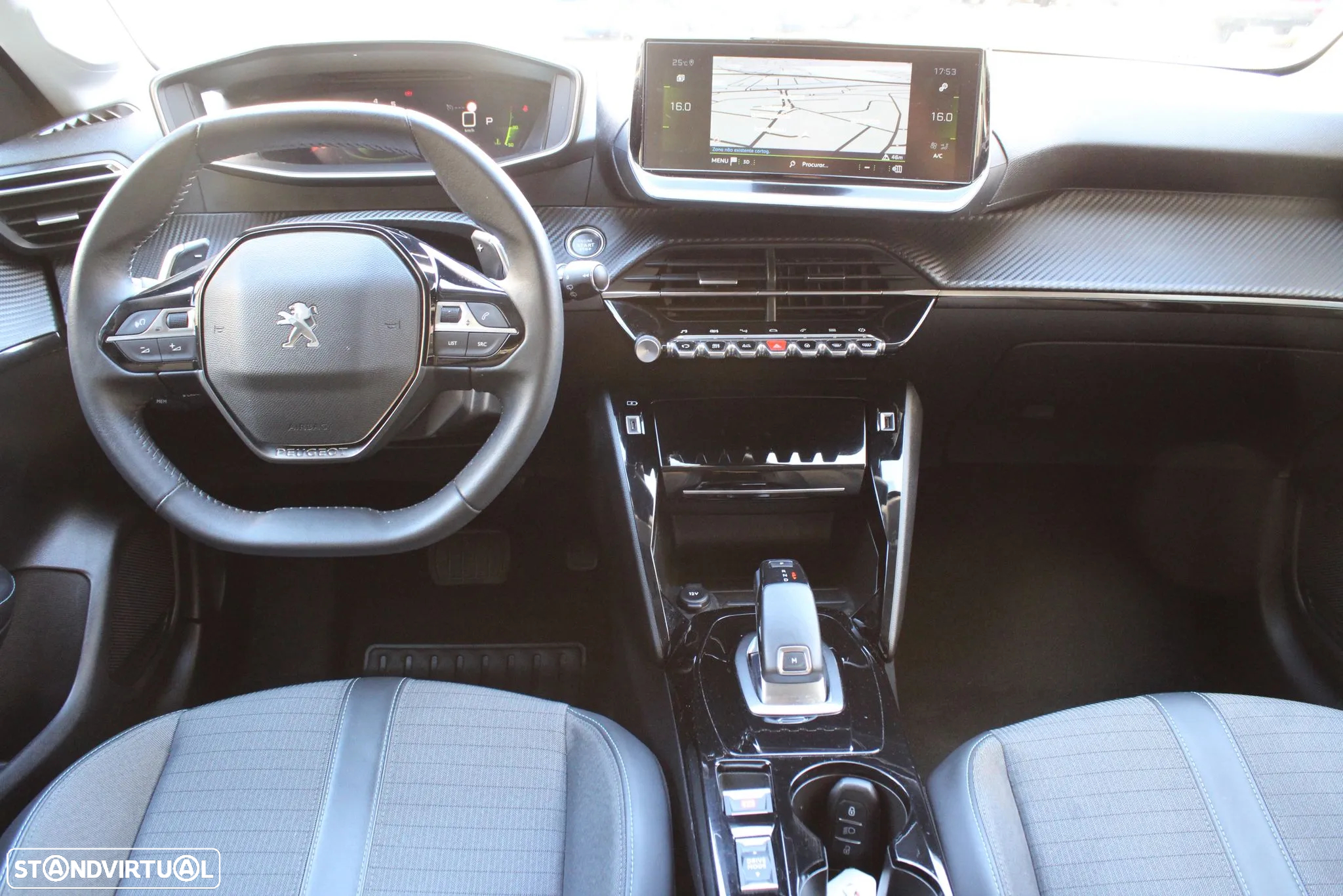 Peugeot 208 PureTech 130 EAT8 Allure - 11
