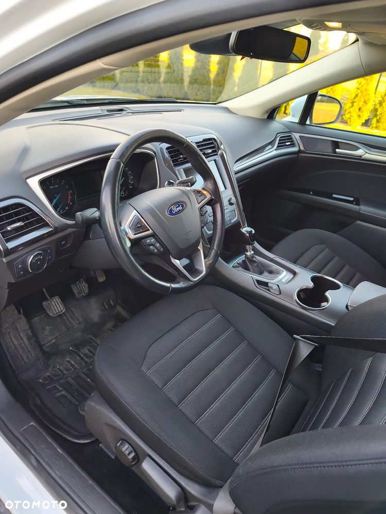 Ford Mondeo - 14