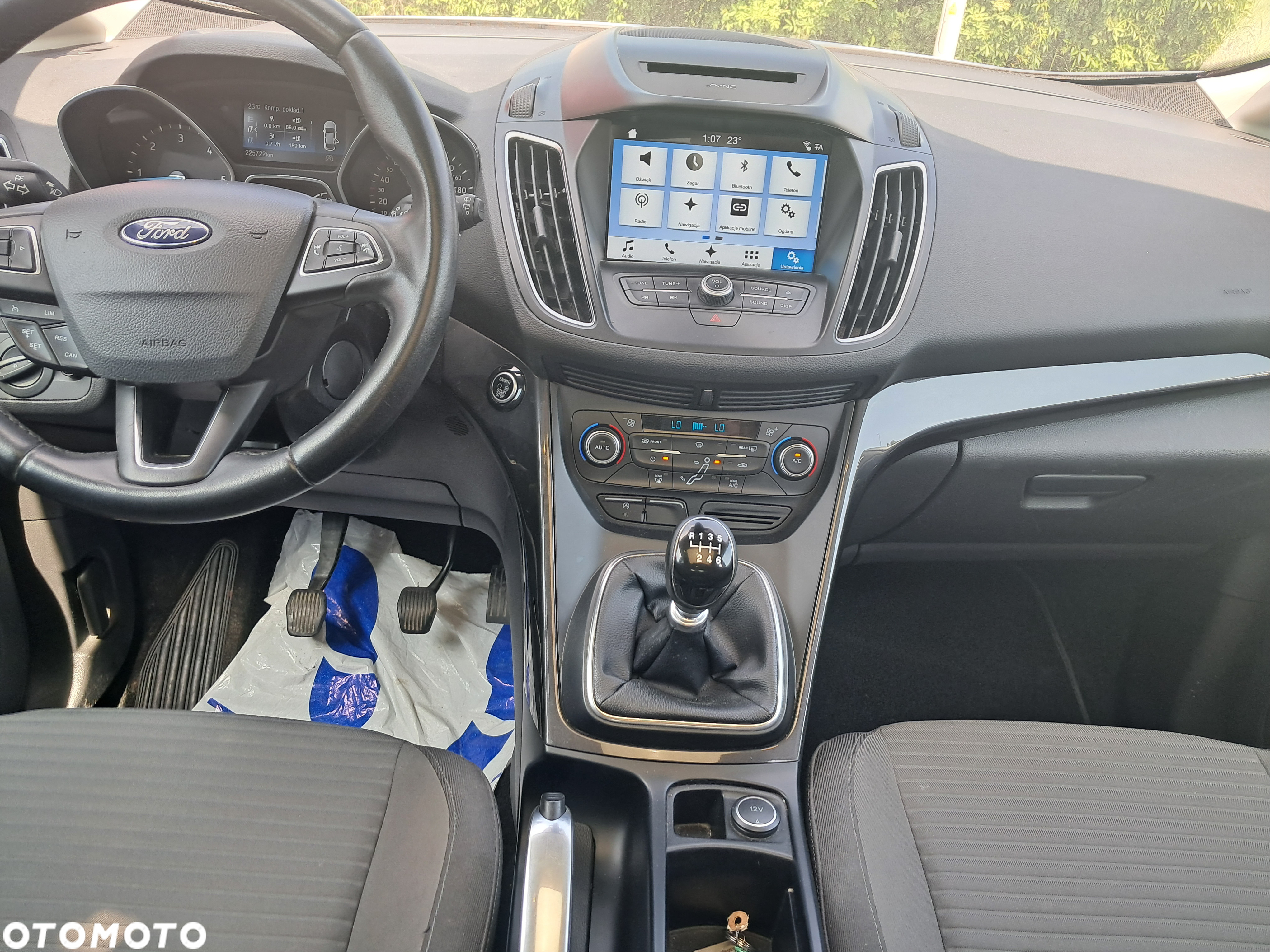 Ford C-MAX 1.5 TDCi Start-Stop-System Titanium - 11
