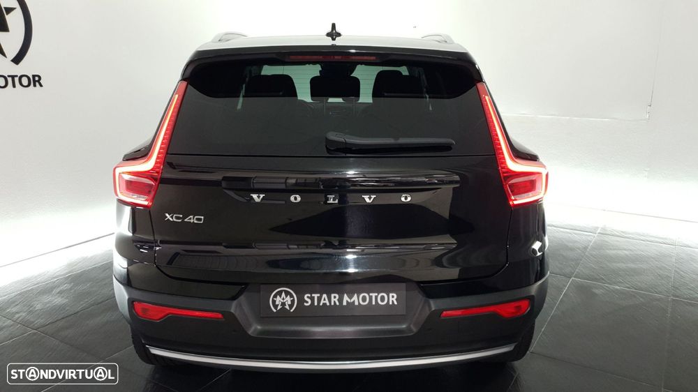 Volvo XC 40 - 43