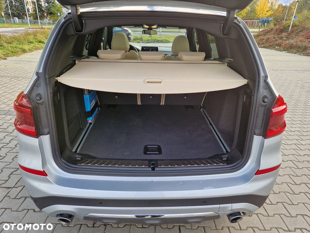 BMW X3 xDrive30i Luxury Line - 21