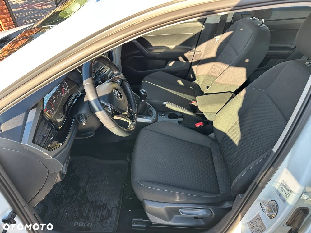 Volkswagen Polo - 22
