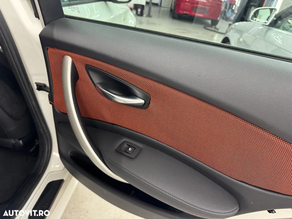 BMW Seria 1 120d DPF Aut. Edition Sport - 21