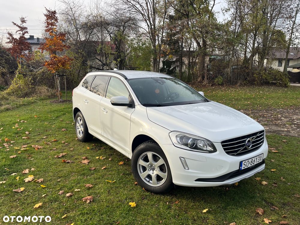 Volvo XC 60 D4 AWD Momentum - 19