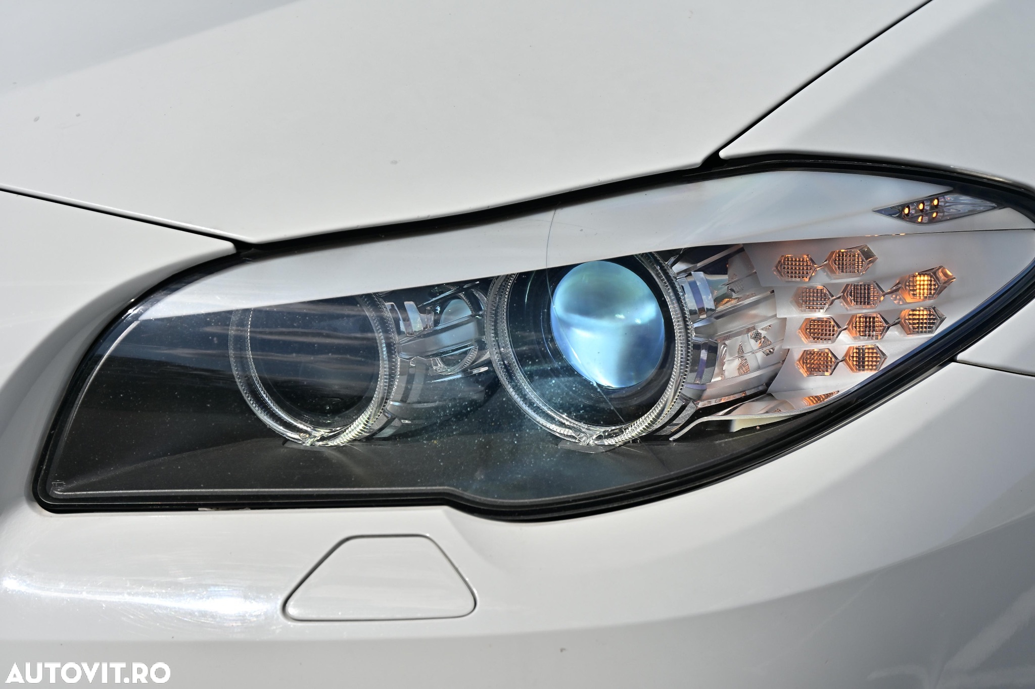 BMW Seria 5 520d - 22