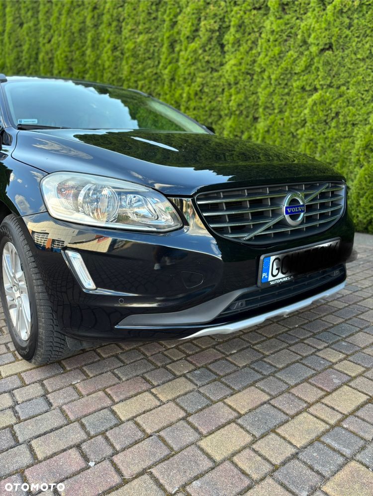 Volvo XC 60 - 4