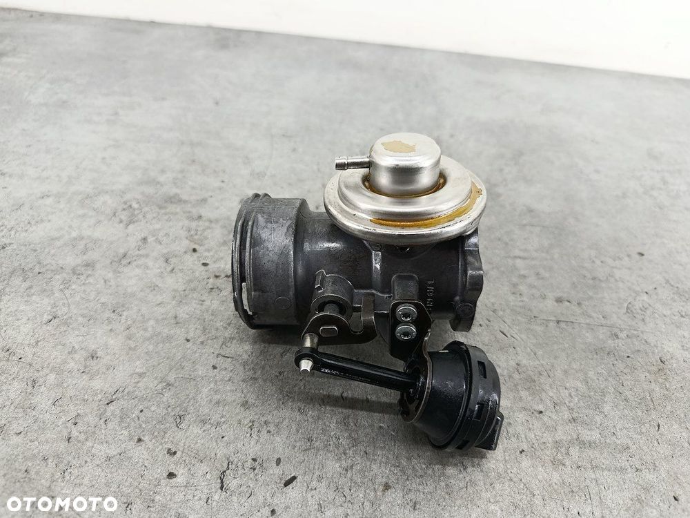 ZAWÓR EGR VW PASSAT B5 FL 038129637L 1.9 TDI - 4