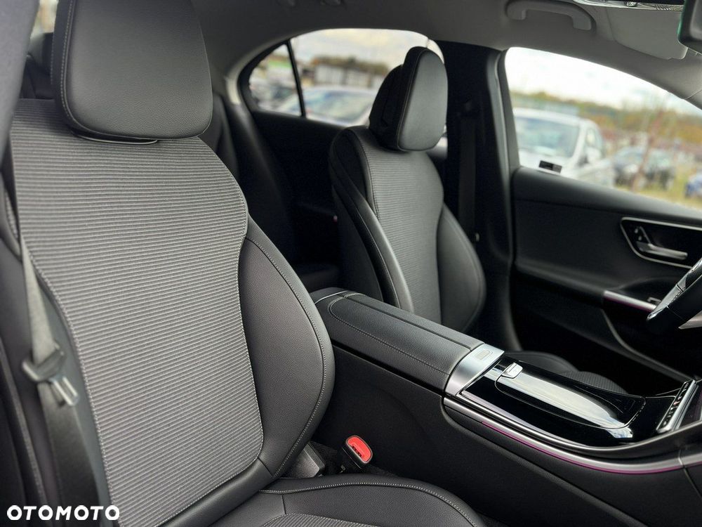 Mercedes-Benz Klasa C - 37