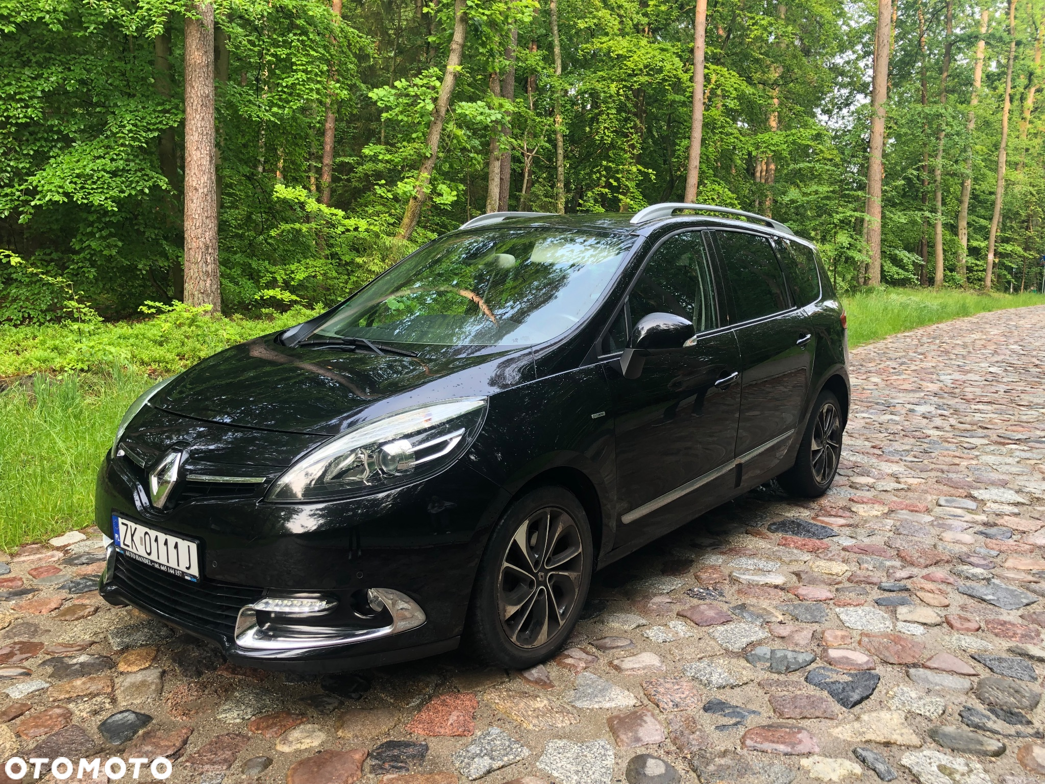 Renault Grand Scenic ENERGY dCi 130 BOSE EDITION - 6