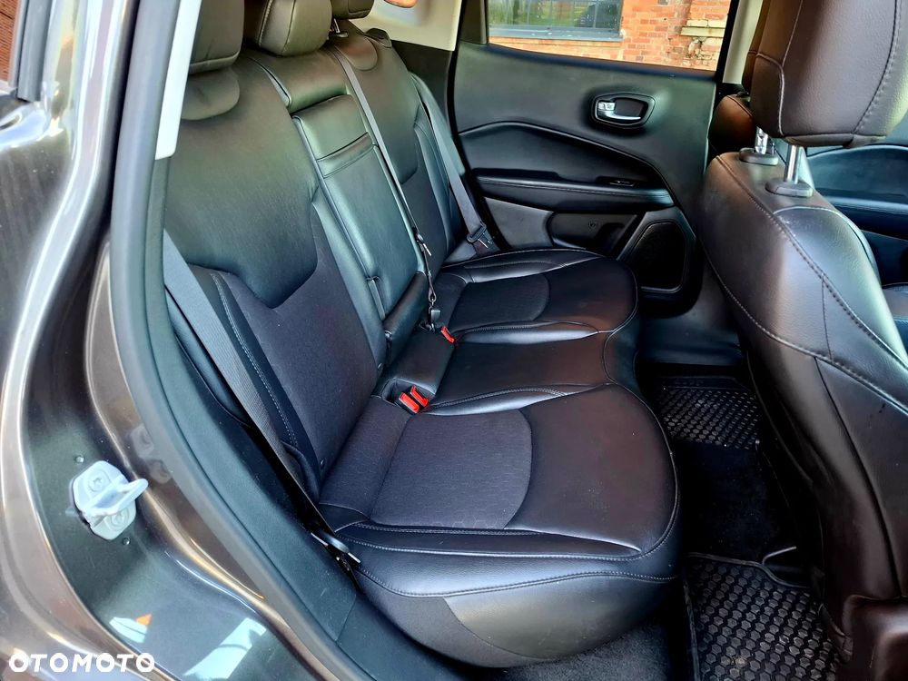Jeep Compass - 20