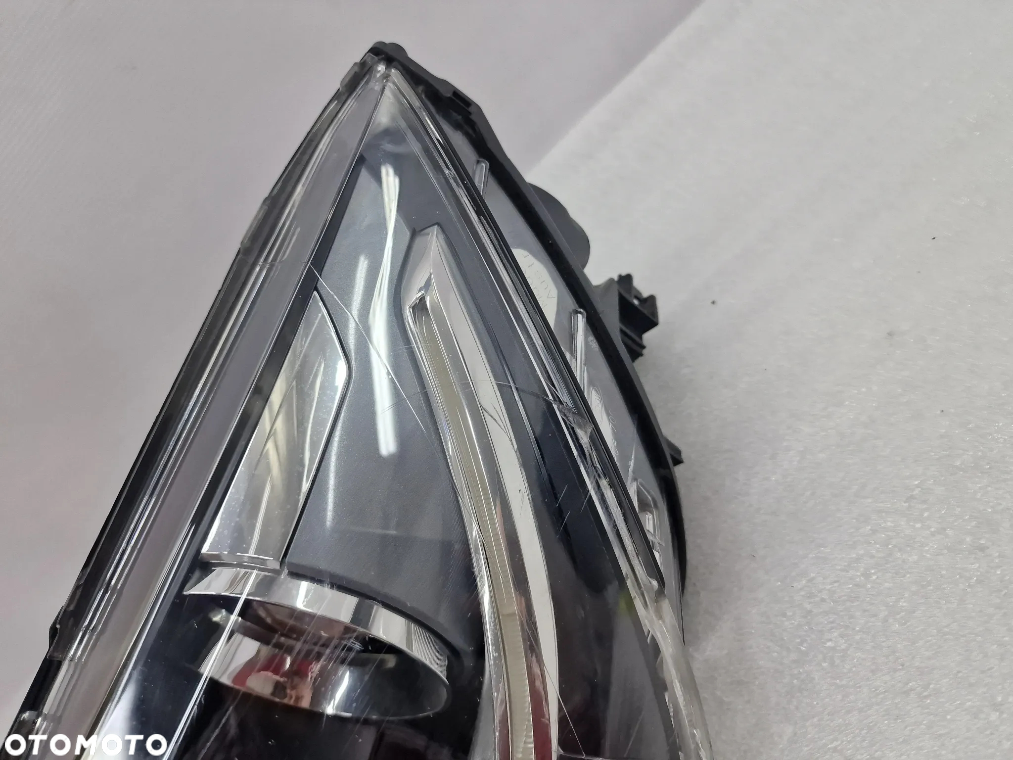 AUDI A1 8X0 10- LEWA LAMPA PRZEDNIA PRZÓD XENON , NR 8X0941005 , NR AUKCJI LA269 - 7