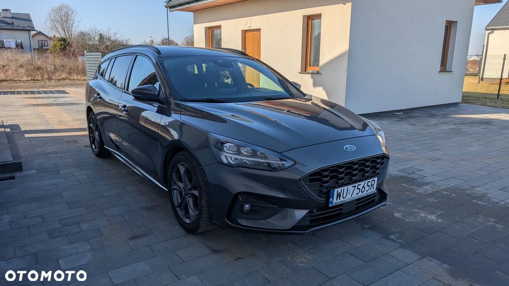 Ford Focus 1.5 EcoBoost ST-Line - 5