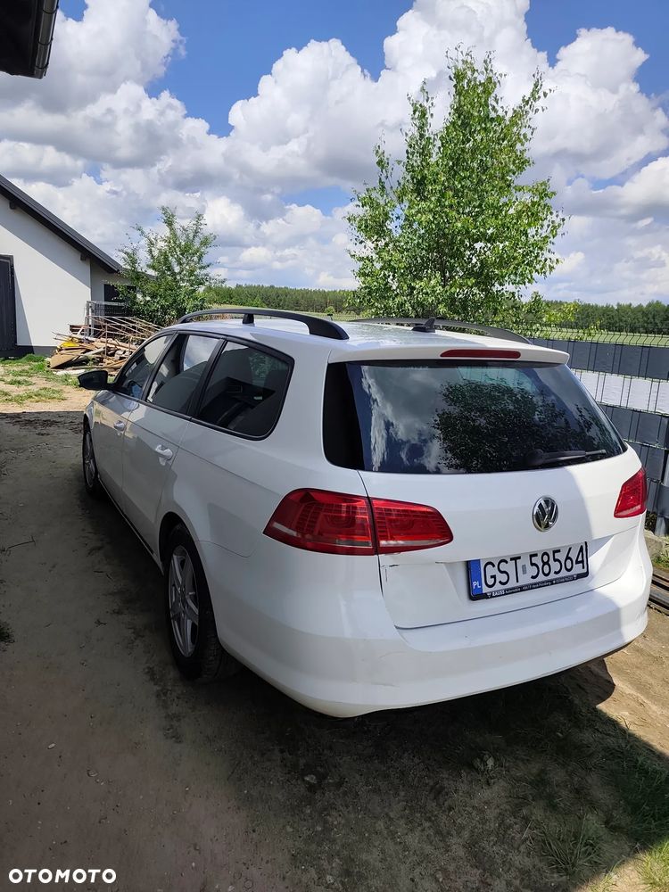 Volkswagen Passat 1.6 TDI Comfortline - 3