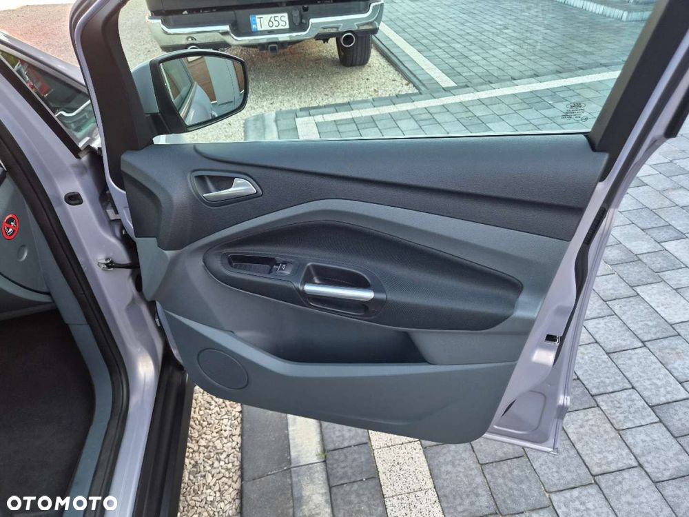Ford Grand C-MAX 1.6 Titanium - 20