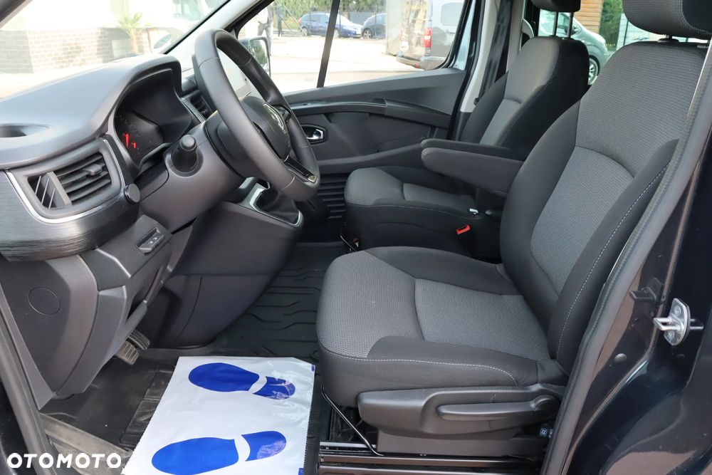 Renault Trafic - 20