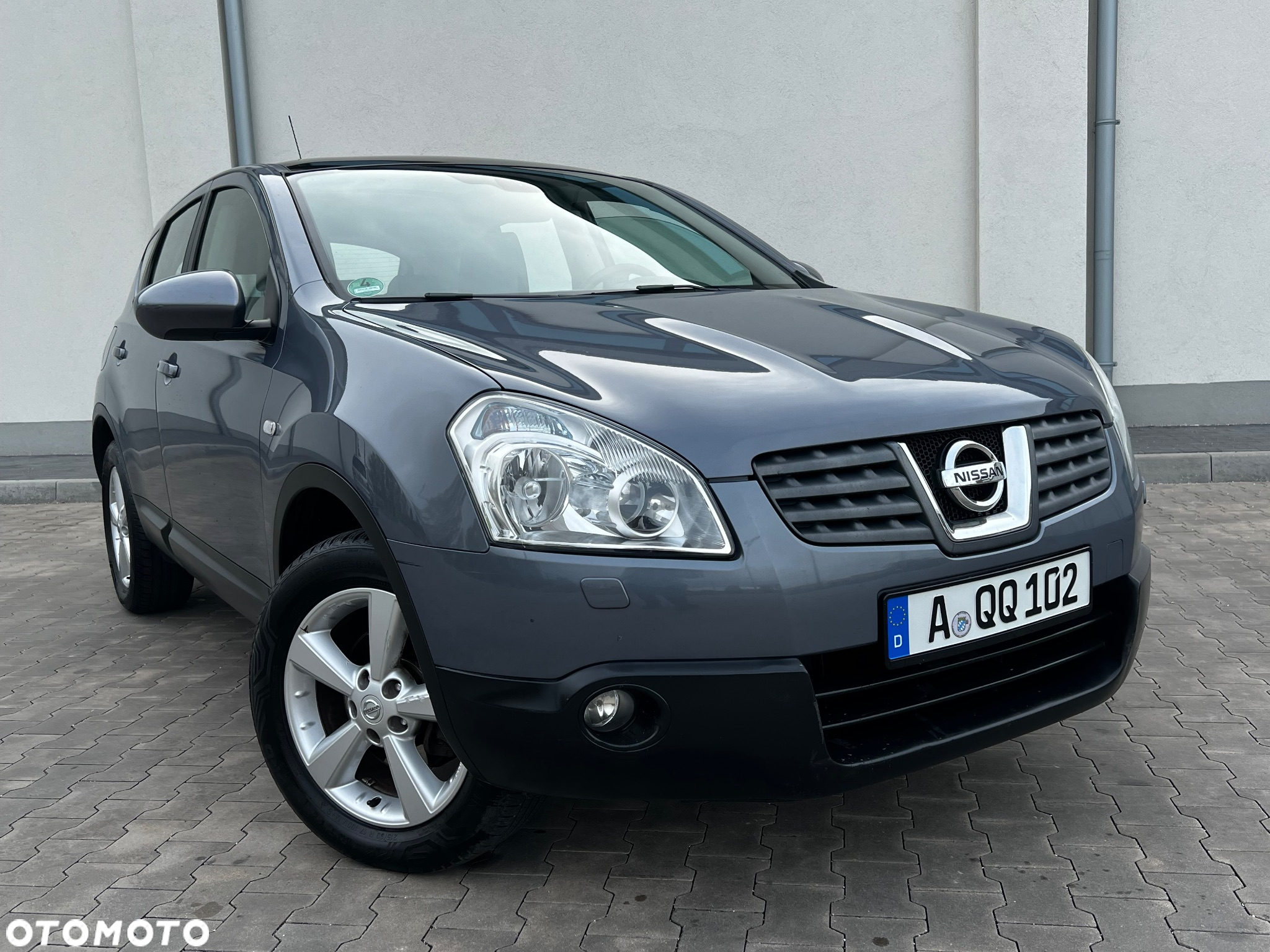 Nissan Qashqai 2.0 4 x 4 CVT lounge - 2