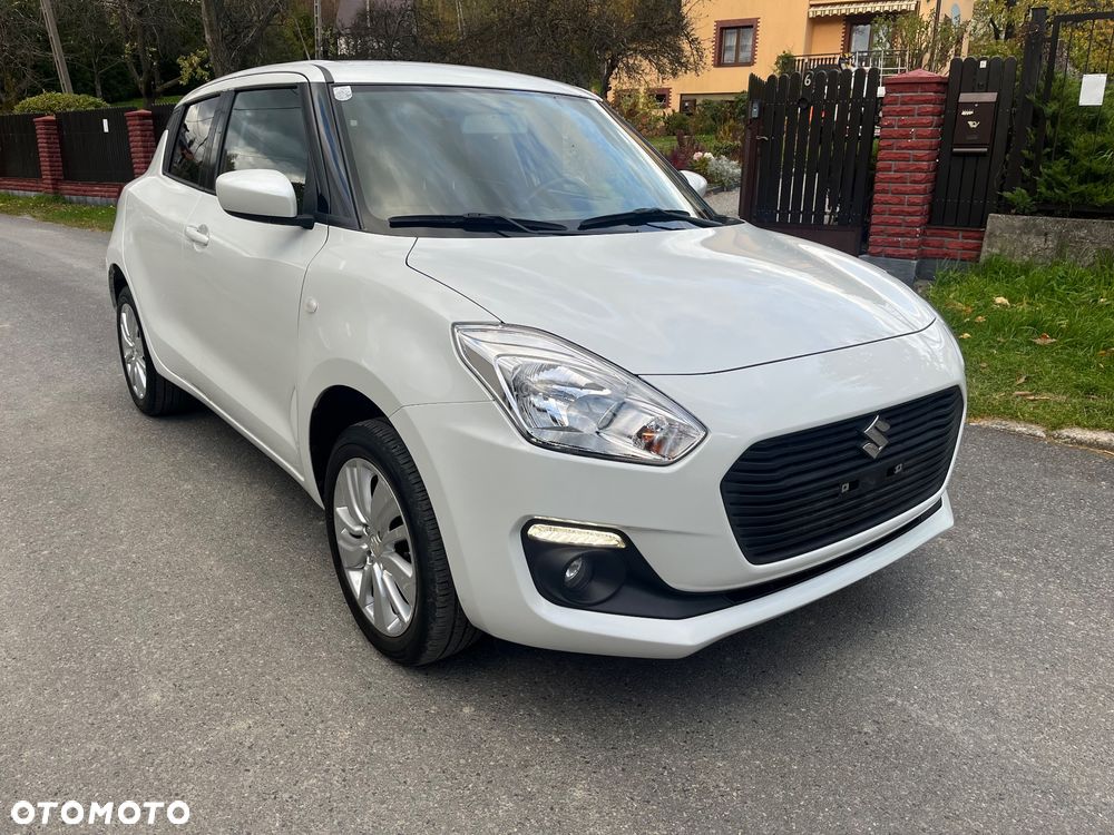 Suzuki Swift - 1