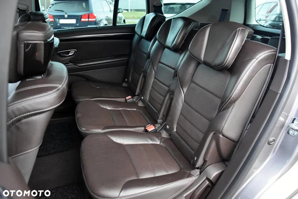 Renault Espace 1.6 dCi Energy Initiale Paris EDC - 21