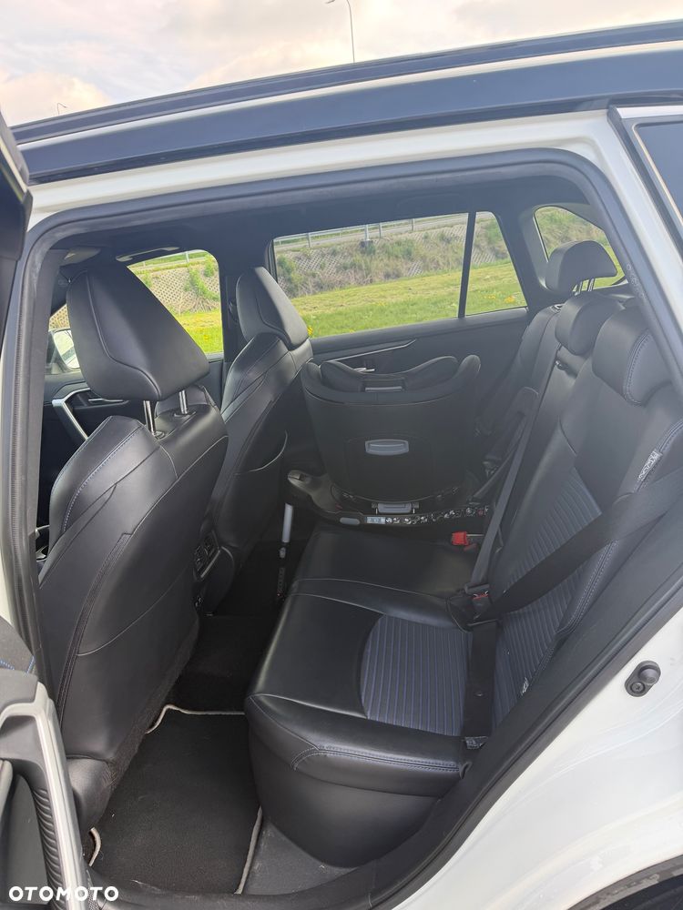 Toyota RAV4 2.5 Hybrid Active 4x2 - 12