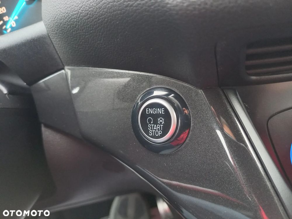 Ford Kuga 2.0 TDCi 4x4 ST-Line - 28