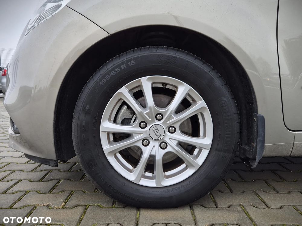 Kia Venga 1.6 L - 39