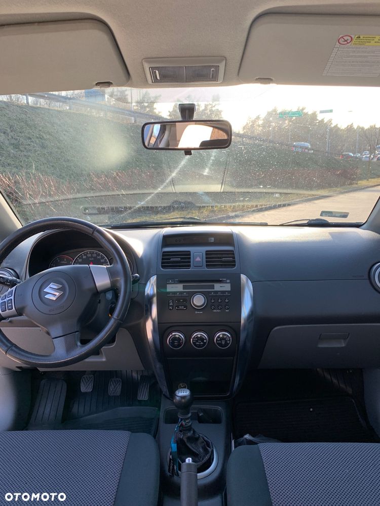 Suzuki SX4 1.9 DDiS DPF 4x4 Comfort - 14