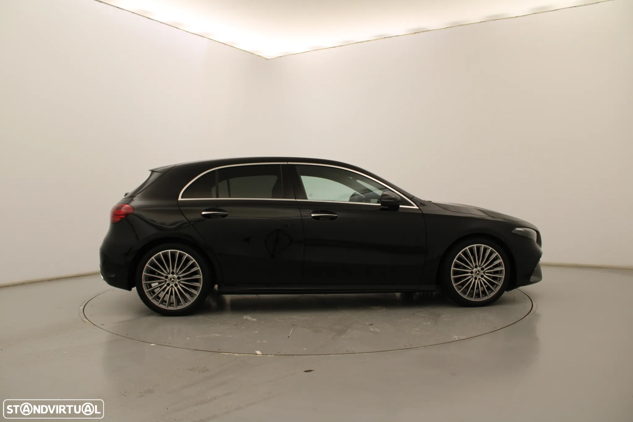 Mercedes-Benz A 200 Standard - 4