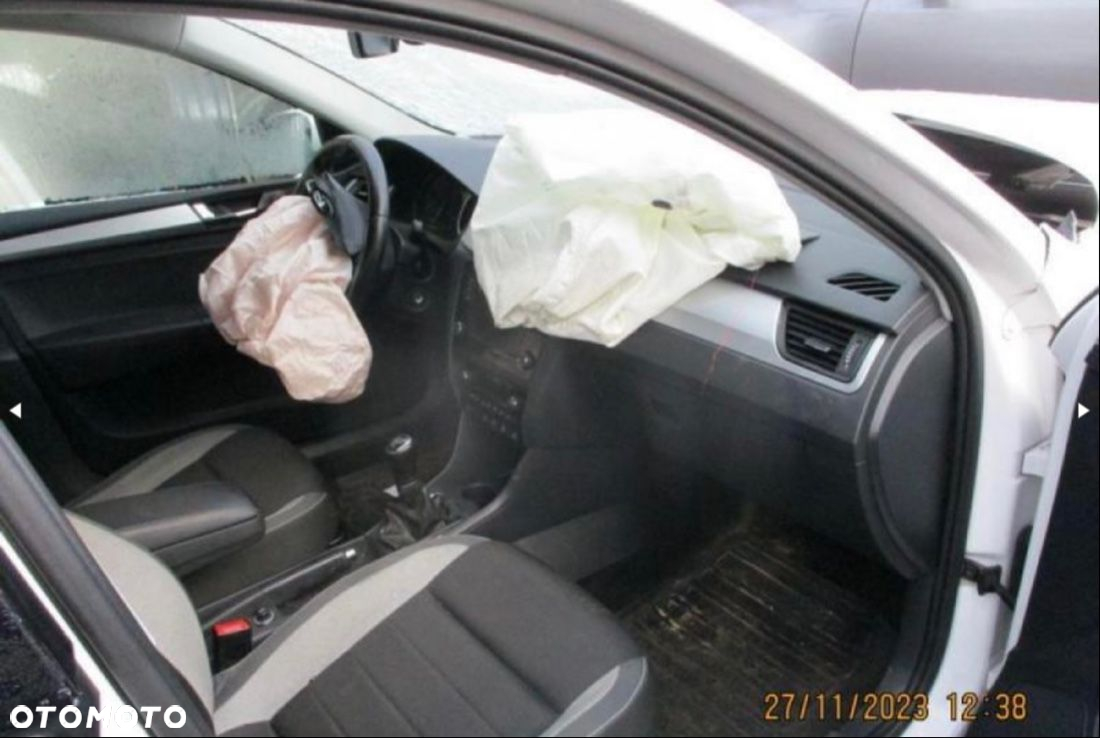 Skoda RAPID 1.6 TDI DPF Ambition - 5