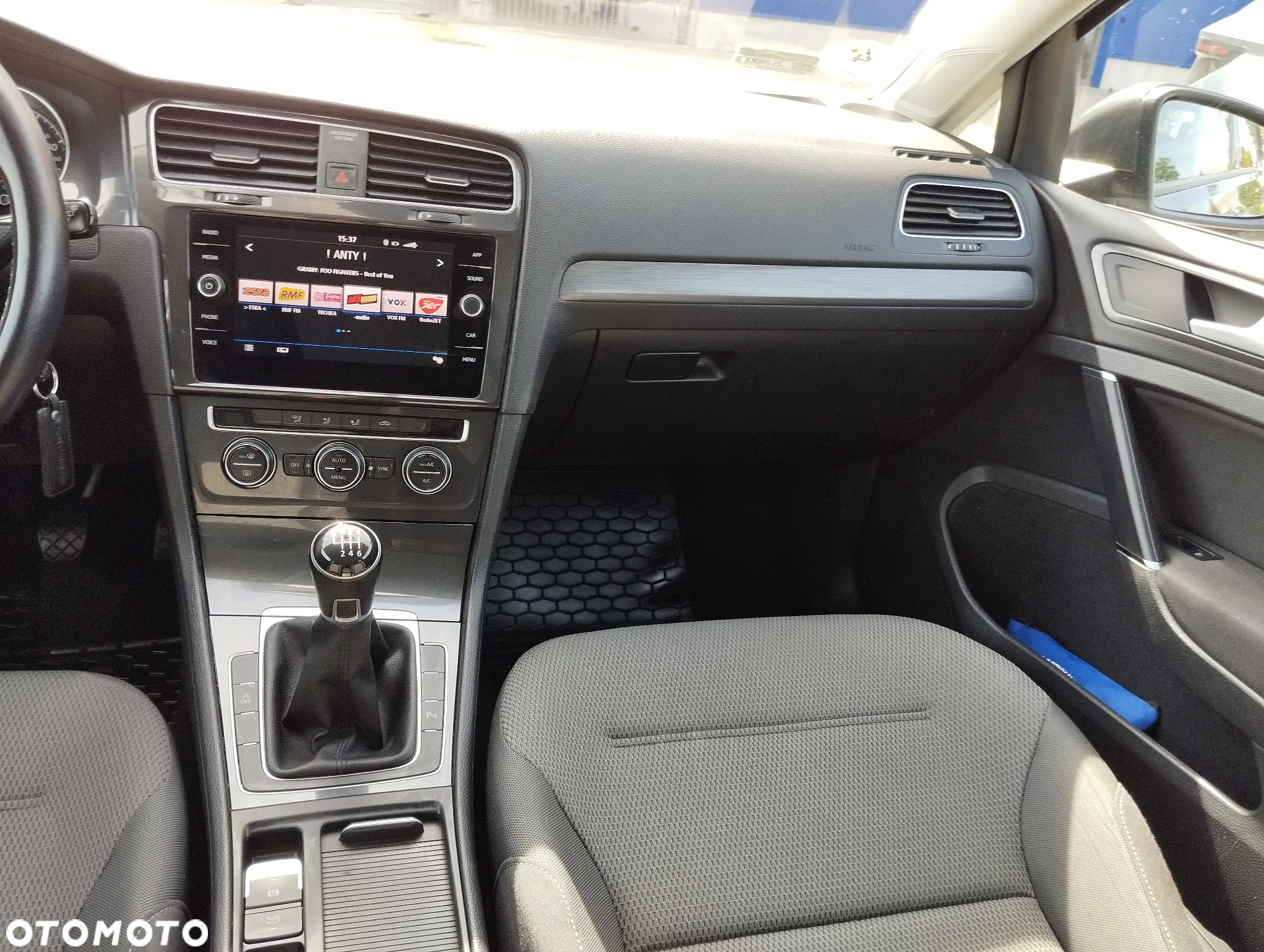 Volkswagen Golf VII 1.5 TSI BMT Comfortline - 16