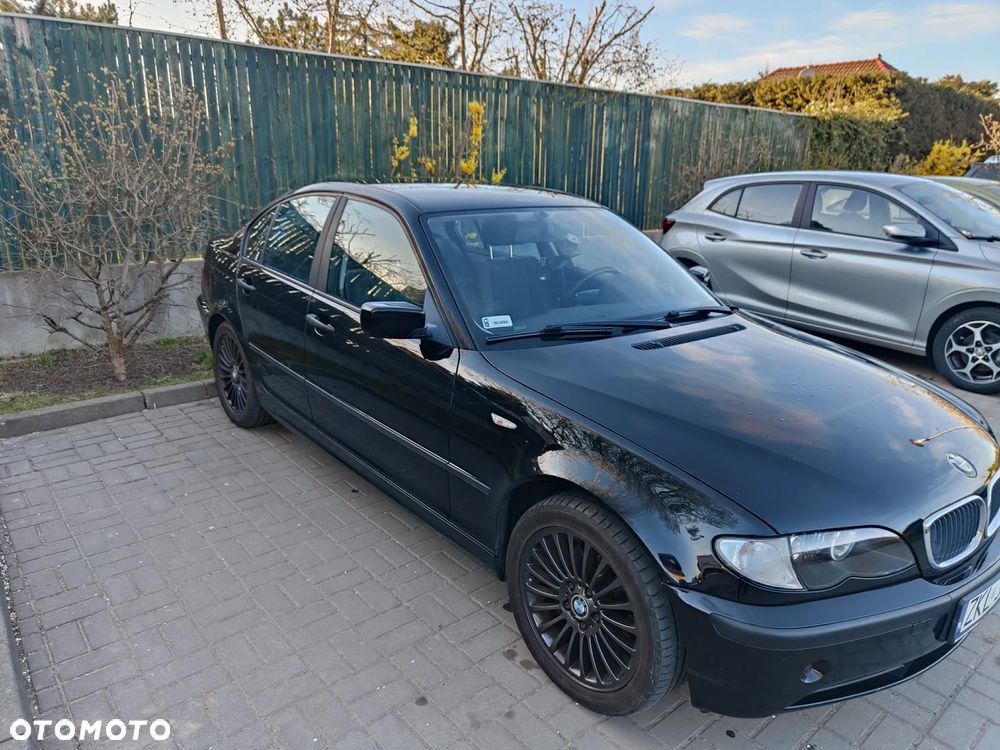 BMW Seria 3 318d - 1