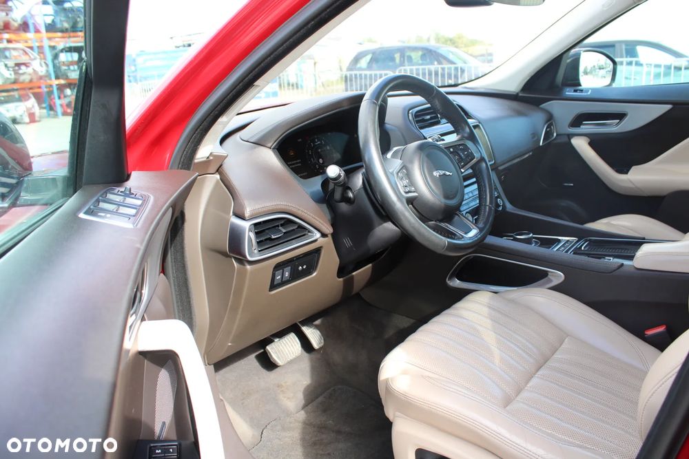 Jaguar F-Pace 2.0 i4D AWD Prestige - 9