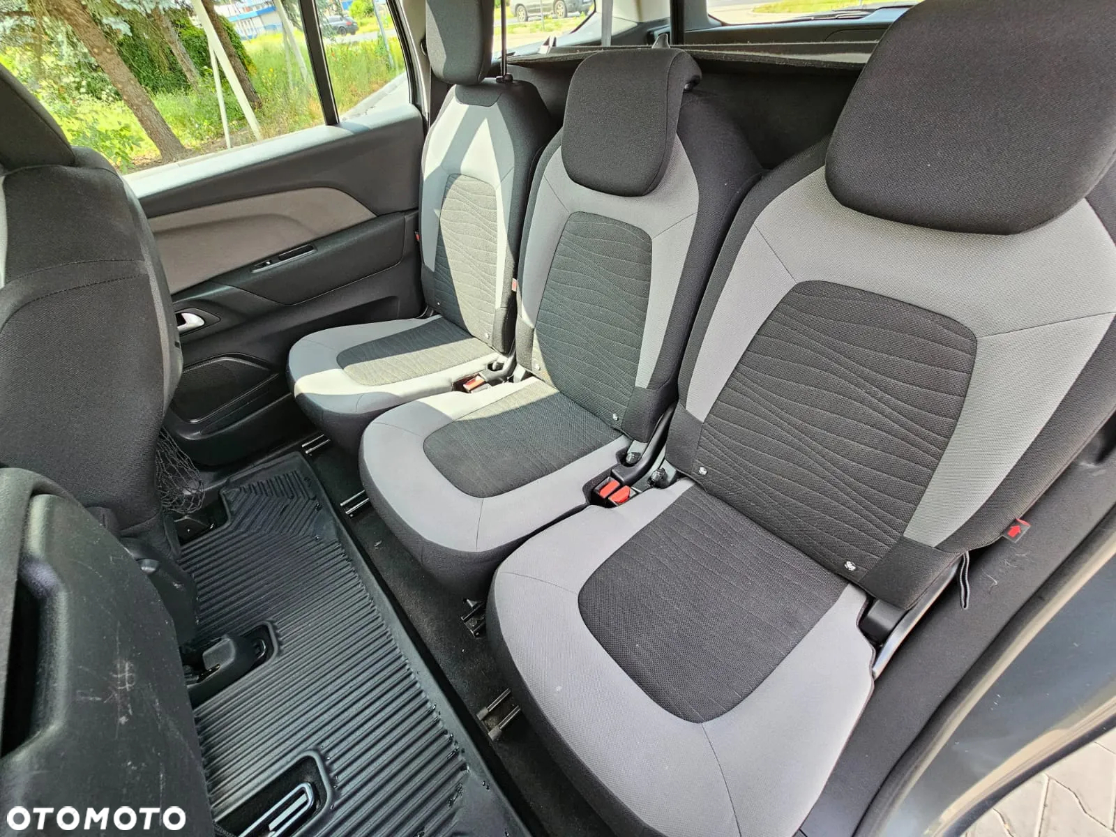 Citroën C4 Grand Picasso 1.6 THP Seduction - 8