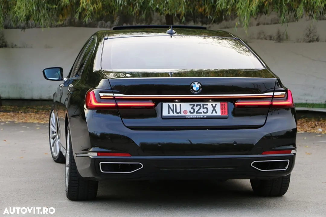 BMW Seria 7 730d - 8