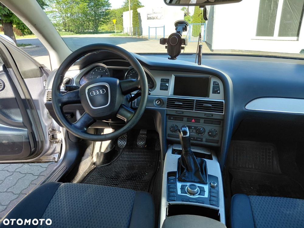 Audi A6 Limousine 2.4 - 11