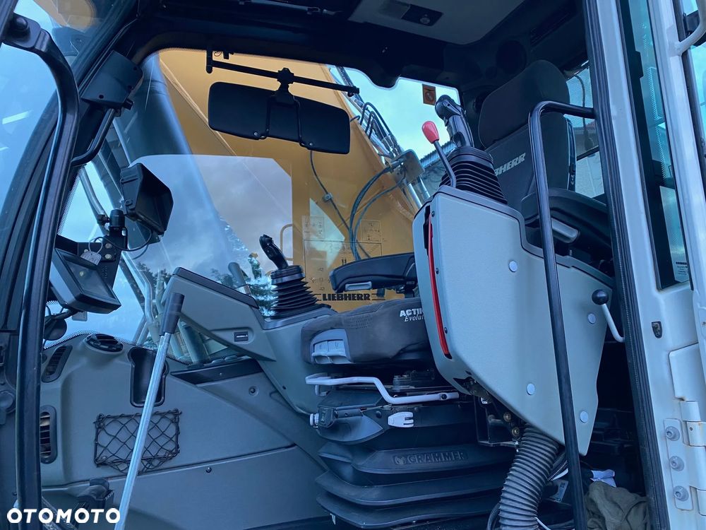 Liebherr R 946 LC, ORYGINALNY LONG REACH 18 M, 2018 ROK, z NIEMIEC, SUPER STAN, - 7