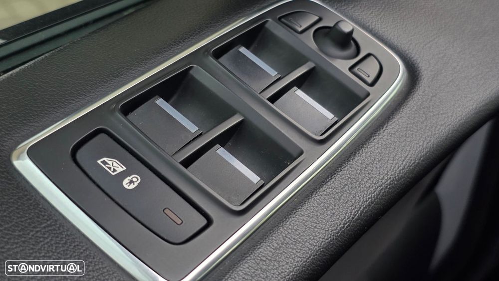 Jaguar F-Pace 20d AWD Prestige - 27