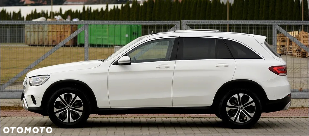 Mercedes-Benz GLC 200 d Business Edition - 16