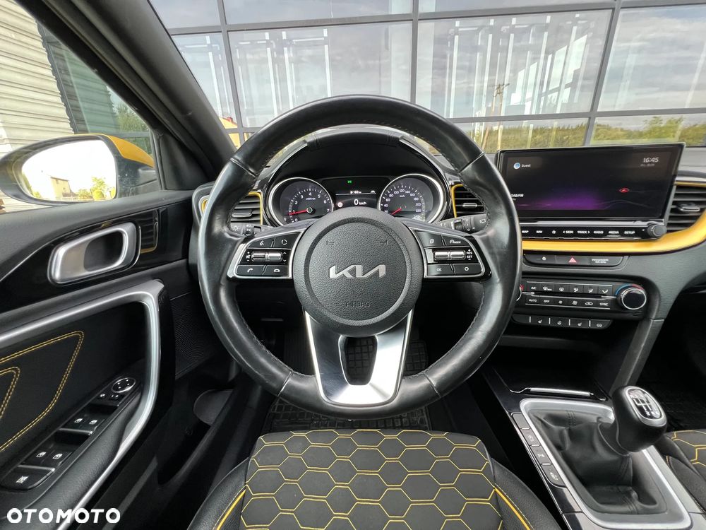 Kia XCeed 1.5 T-GDI L Business Line - 22