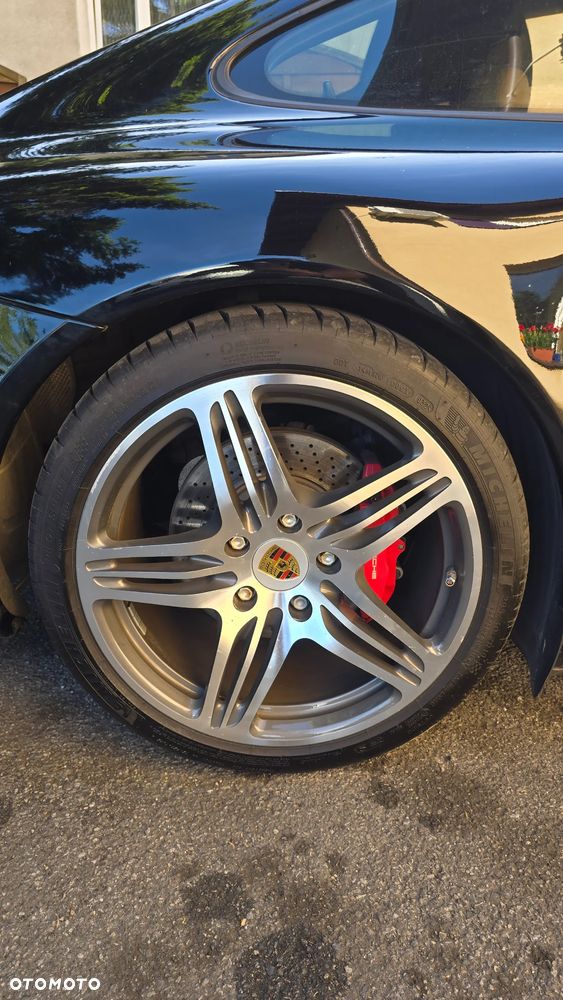 Porsche 911 Carrera S PDK - 12