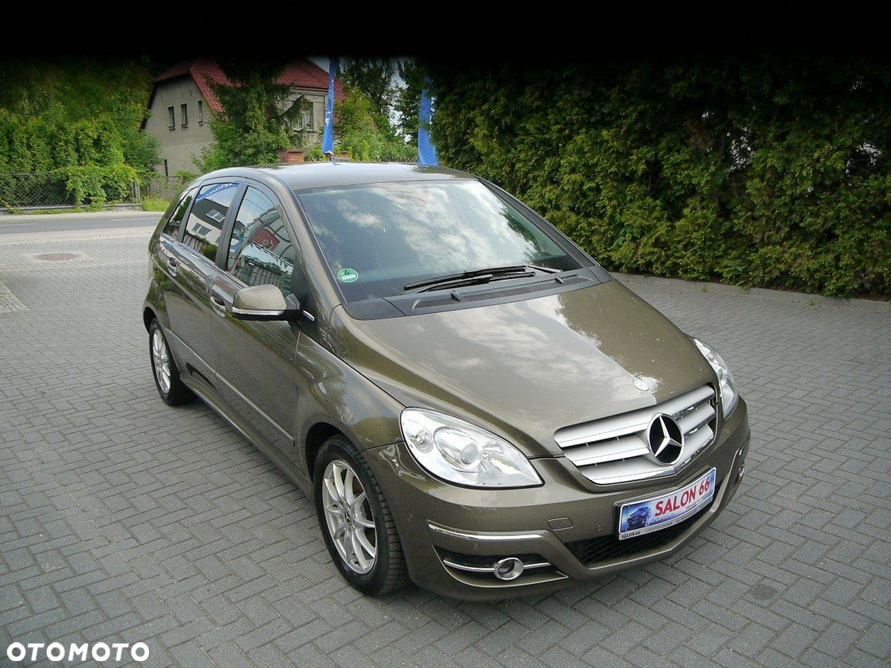 Mercedes-Benz Klasa B 180 BlueEFFICIENCY SPORT EDITION - 3