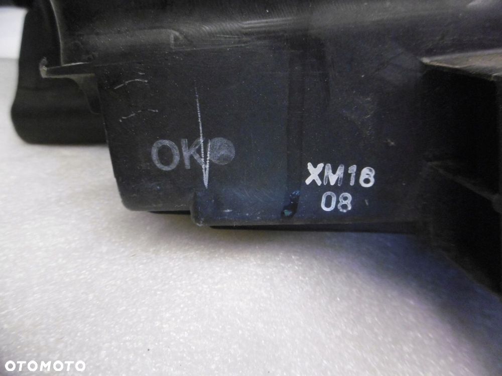 TOYOTA COROLLA VERSO 07/09r - lampa przednia lewa - 8