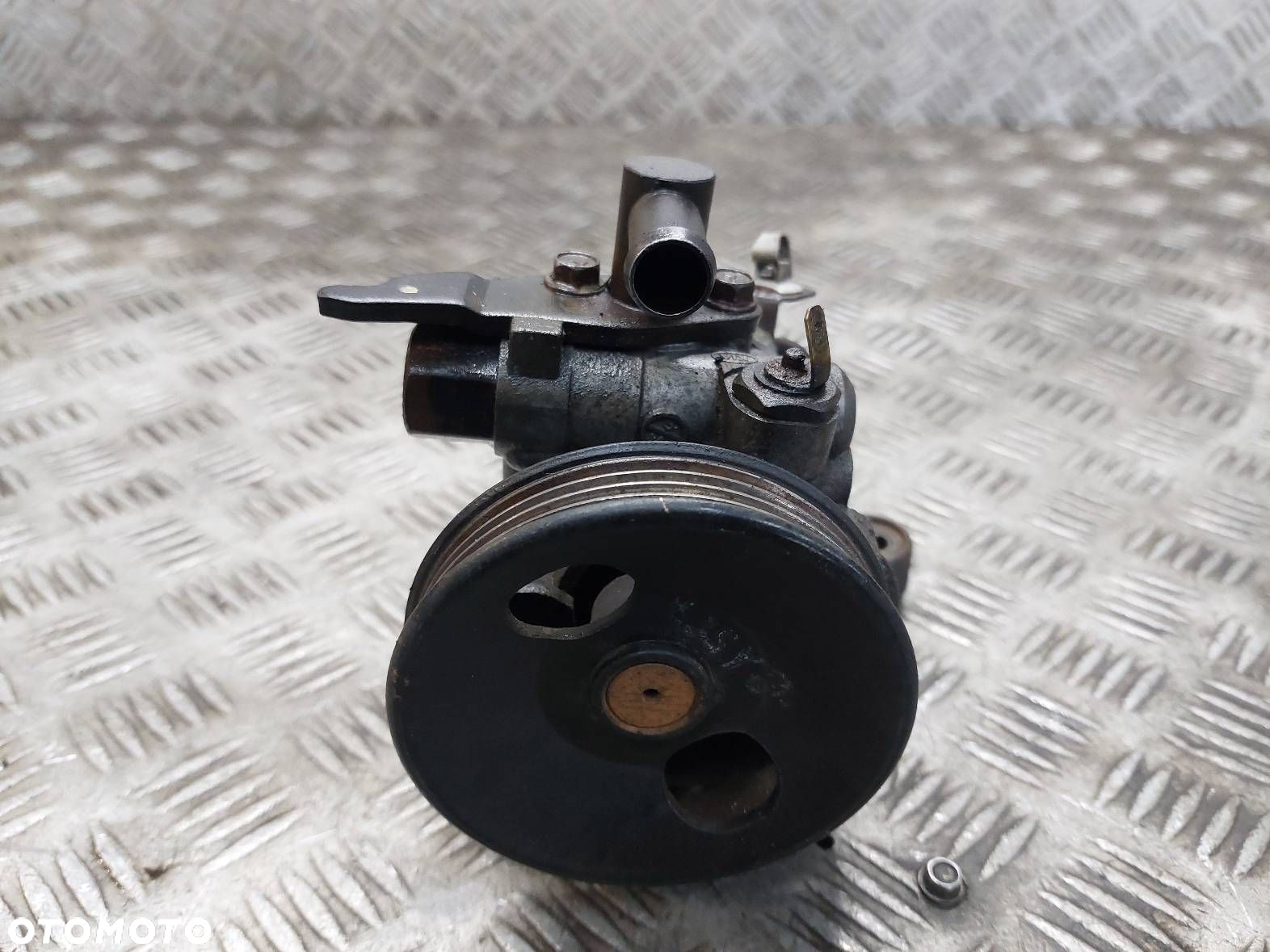 POMPA WSPOMAGANIA KIA PICANTO I 1.1 12V 57100-07000 - 2