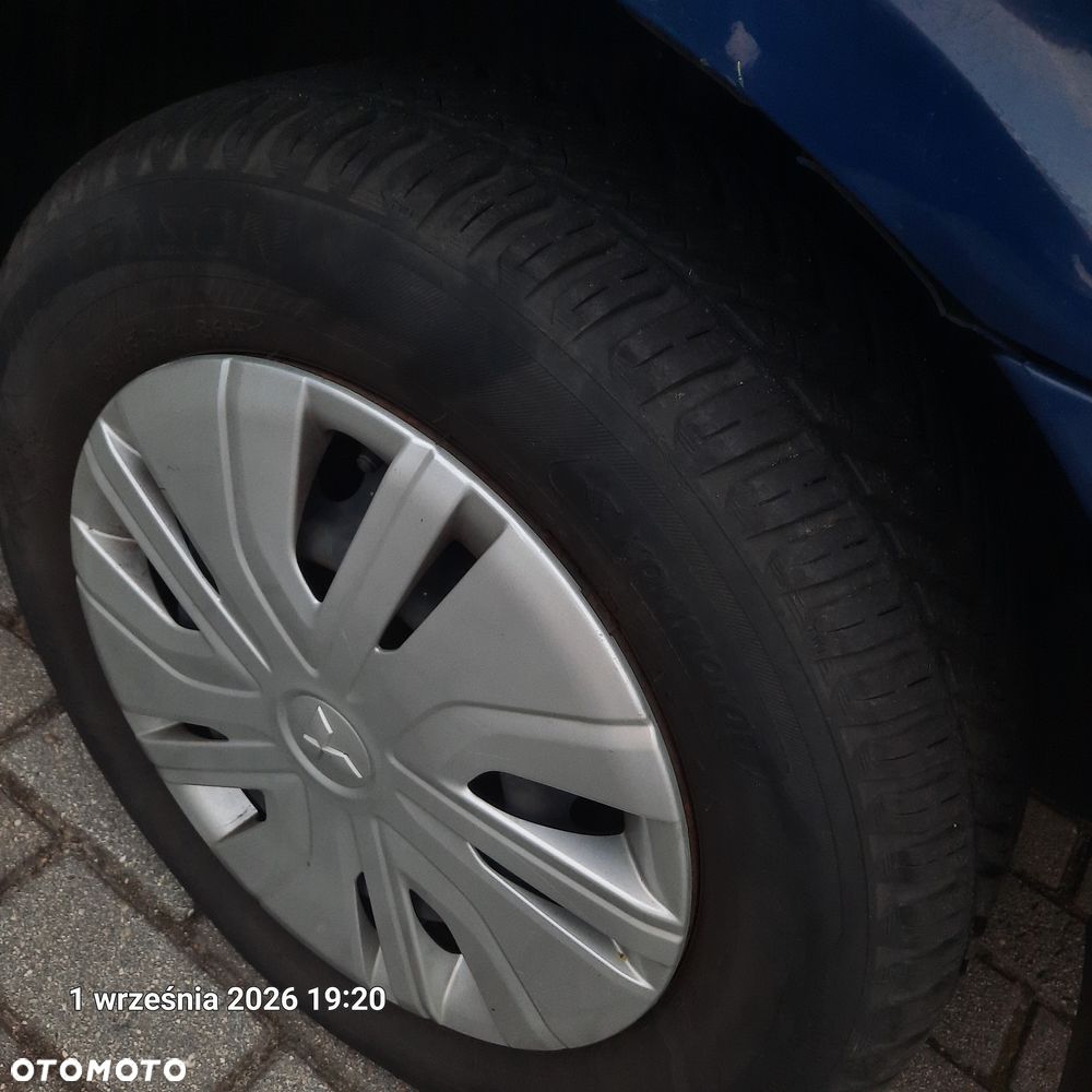 Toyota Corolla 1.4 VVT-i Base - 21