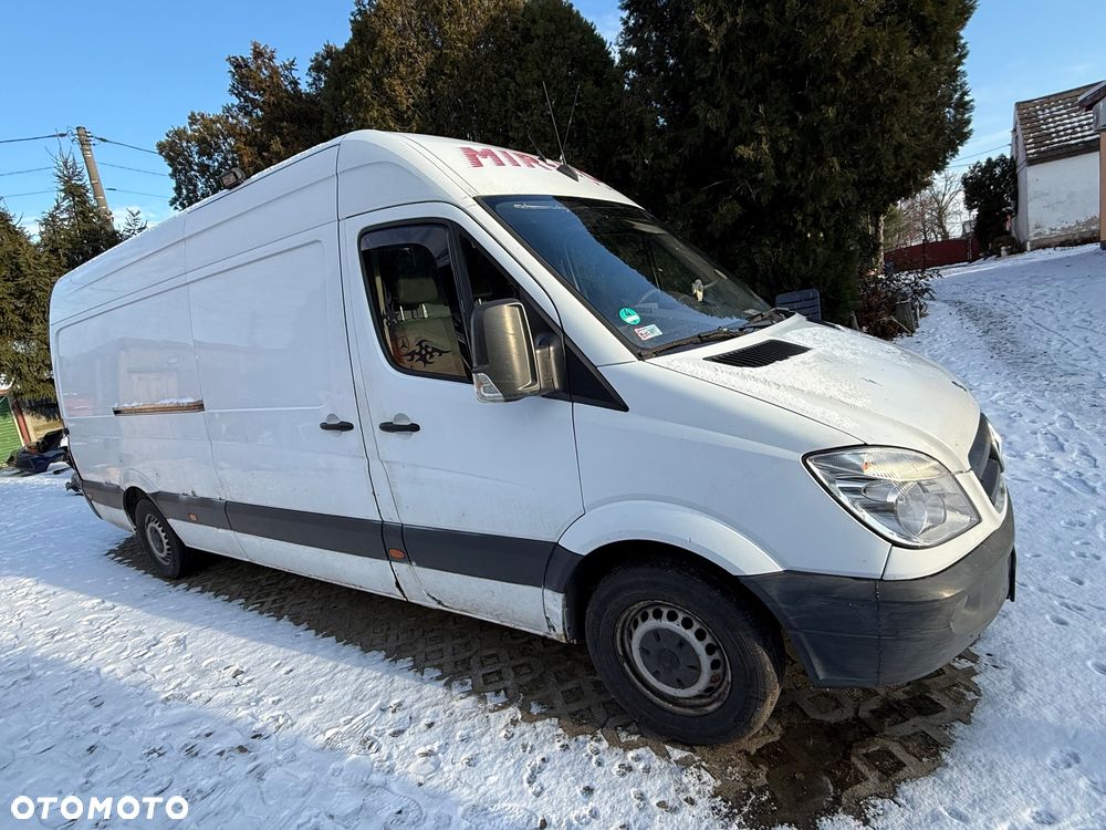 Mercedes-Benz Sprinter - 3